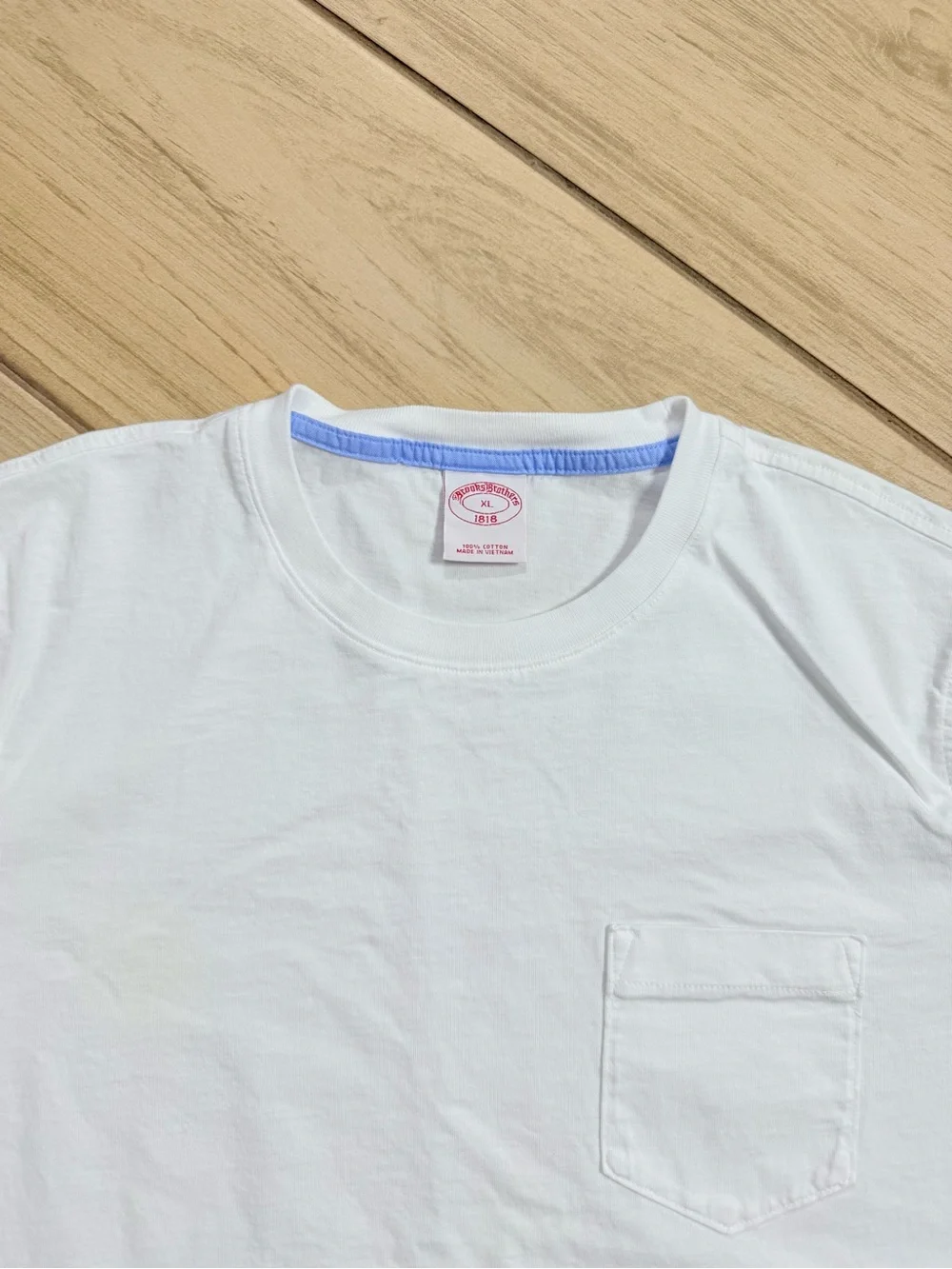 Brooks Brothers White Supima Cotton Pocket T Shirt Men’s XL Crewneck Preppy